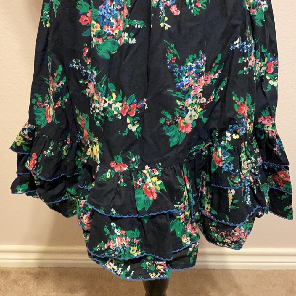 Yumi Sleeveless Floral Dress - Picture 3 of 5